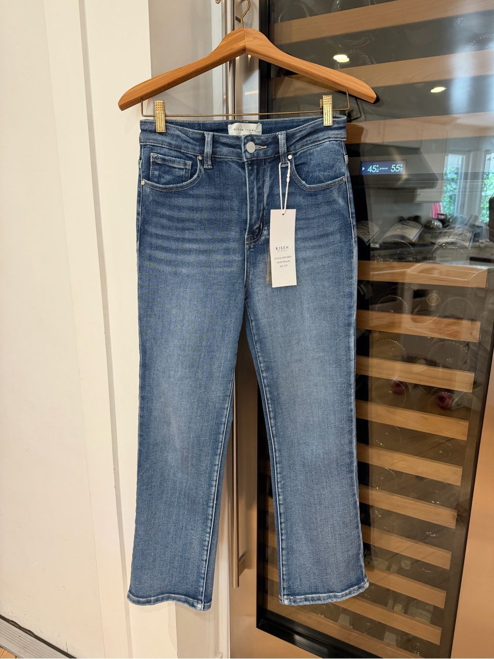 Risen OG Straight Leg Non Distressed Jeans NWT Size 27